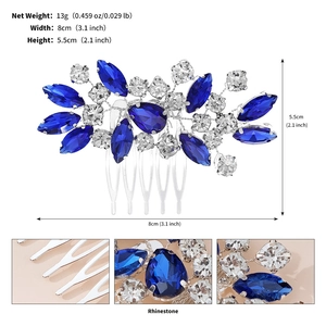 Détail montrant les dimensions du peigne à cheveux en strass bleu avec monture argentée