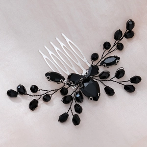 Detail view of handmade bridal hair comb with black crystal beads and water drop gems