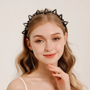 Chic black geometric triangle headband for women featuring sparkling crystal rhinestones