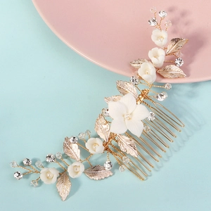 Pettine per capelli da sposa fatto a mano con foglie in lega d'oro e perle per matrimoni