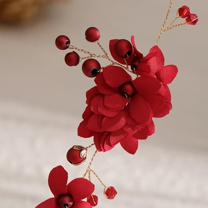 Handmade red flower bridal headband with crystals and pearls for traditional Chinese weddings
