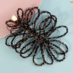 Handmade Black Crystal Flower Hair Clip For Women Elegant Irregular Beads Gold Alloy Duckbill Clip Hair Accessory