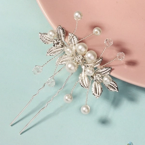Eleganter Brauthaarnadel mit Perlen, Kristallen und Silberblättern für Hochzeitsfrisuren