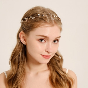 Bandeau de mariée fait main avec feuilles dorées, perles blanches et perles en cristal