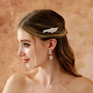 Peigne à Cheveux de Mariée en Zirconia de Luxe Cuivre Incrusté Fleur Feuille Accessoire Cheveux Mariage pour Femme