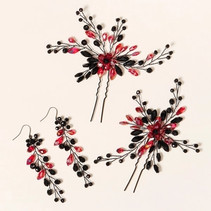Ensemble d'épingles à cheveux et boucles d'oreilles gothiques en cristal rouge et noir