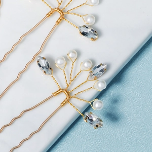 Handmade bridal U-shaped hair pins with white pearls and sparkling rhinestones for hair styling