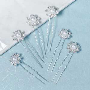 Set di 6 forcine a fiore argentate con perle bianche e strass brillanti per acconciatura