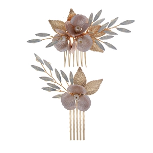 Lot de peignes à cheveux dorés pour mariée avec fleurs roses perlées et perles blanches