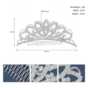 Détails du peigne couronne en strass argenté avec dimensions 100 mm de large et 35 mm