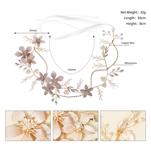 Détails et dimensions du serre-tête floral artisanal avec strass et fils de cuivre