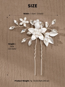 Detailed size specifications for handmade silver bridal hair comb with pearls and crystals