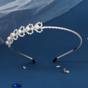 Elegant silver hairband with rhinestones and artificial pearls for bridal and daily wear