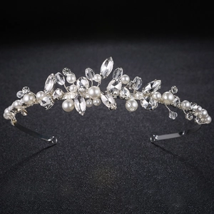 Eleganter Brauthaarreif mit Kristallen und Perlen für Hochzeiten und Foto-Accessoires