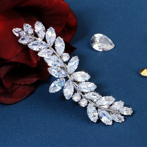 Elegant silver leaf hair clip with zircon rhinestones for luxury bridal wedding hairstyles