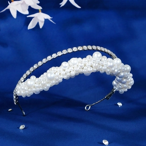 Elegant double-layered pearl and rhinestone headband for bridal luxury hair styling