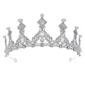 Tiara baroque élégant pour femmes avec monture en argent, cristaux brillants et perles