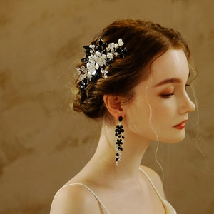 Vintage Handmade Bridal Hair Comb With Black Rhinestones Artificial Pearls Floral Wedding Hair Accessories For Women