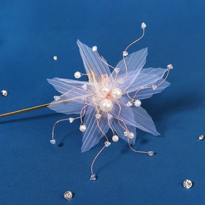 Elegant Korean style tulle flower hairpin with lavender petals and crystal pearls for brides