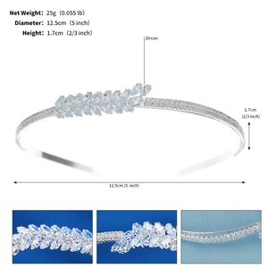Détail macro d'un serre-tête argenté élégant avec des pierres zircons et dimensions