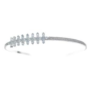 Elegant silver bridal headband with marquise-cut zircon floral pattern for weddings