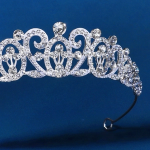 Vintage silver baroque crown with sparkling rhinestones for bridal wedding styling
