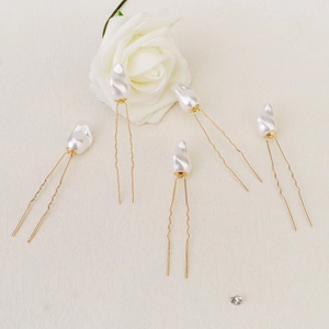Lot de cinq épingles à cheveux dorées en U avec perles baroques pour coiffure de mariage chic