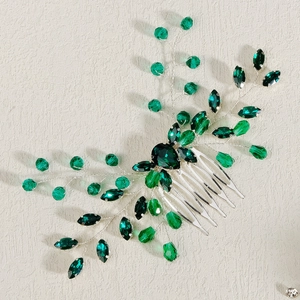 Peigne à cheveux vintage en argent avec cristaux verts et motif de feuilles fait à la main