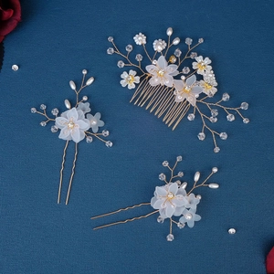 Exquisite bridal flower hair comb and pin set with pearls and gold wire in Chinese style