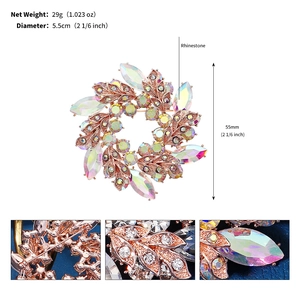 Eleganter roségoldener Blumenkranz-Brosche mit funkelnden Kristallen und Strass, 55mm groß