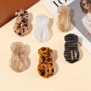 French Style 8-Shaped Hair Claw Clip Large PVC Tortoiseshell Marble Pattern Shark Clip For Women Elegant Hair Accessory