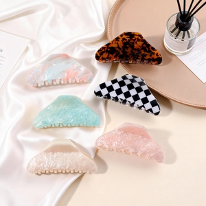 Large Hair Claw Clip PVC Marble Checkerboard Pattern Strong Hold Nonslip Vintage Daily Styling Fashion Accessory For Women