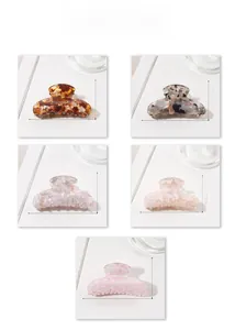 Detailed size specifications for resin hair claws in five different floral patterns