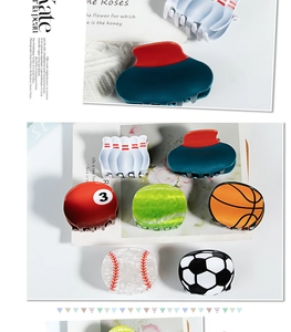 Flache Ansicht von Sport-Haarklammern mit Bowling-, Billard- und Tennisball-Designs