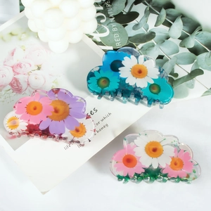 Lot de trois pinces à cheveux nuage avec motif marguerites en violet, bleu et blanc