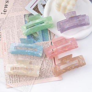Candy Color Matte Hollow Rectangle Hair Claw Clip Minimalist Acetate Style PVC Large Hair Clamp Daily Styling Accessory For Women