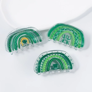 Juego de tres pinzas para el cabello de San Patricio con tréboles y patrones de suerte