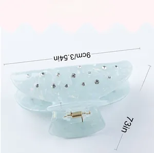 Size specifications of the 9cm blue marbled hair claw clip with crystal rhinestones