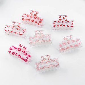 Set di 7 mollette per capelli in PVC trasparente con cuori e labbra per San Valentino