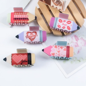 Lot de 5 pinces à cheveux en forme de crayon avec motifs de cœur pour la Saint-Valentin