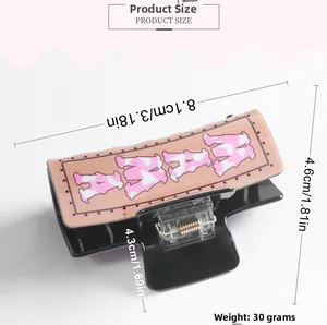 Detailed size chart for retro square hair claw clip featuring MAMA text and pink patterns