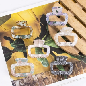 Vintage Quadratisch Hohl PVC Haarklammer Bunt Marmormuster Geometrisch Haarnadel Für Damen Mode Herbst Winter Kopfschmuck