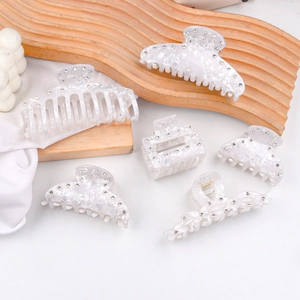 Pince à Cheveux Élégante Motif Marbre Blanc Strass Grande Pince Requin en PVC Accessoire Cheveux Mode Femme