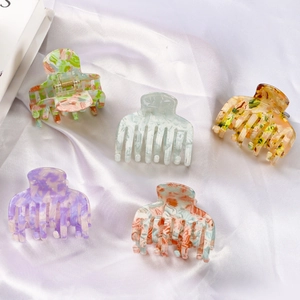 Floral watercolor marble hair claw clips set with elegant glossy acetate finish for women