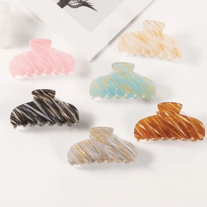 Elegant Large PVC Hair Claw Clips With Marble Texture For Women Nonslip Shark Hair Clip Fashion Headwear Daily Accessories