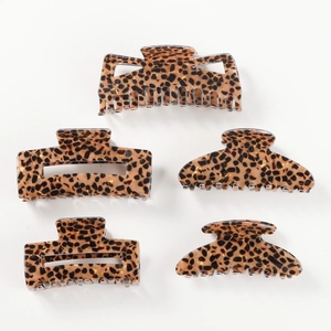 Set of 5 vintage leopard print large shark hair claw clips in varied geometric shapes