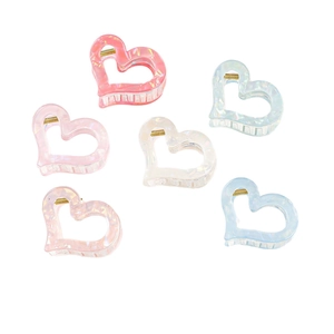 Lot de six pinces à cheveux coeur évidé irisées aux couleurs pastel pour filles