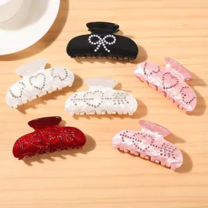 Elegant Pvc Hair Claw Clip With Rhinestone Artificial Pearl Heart Bow Pattern Marble Design Vintage Style Hair Accessory For Women