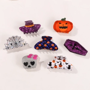 Set aus 7 Halloween-Haarklammern mit Kürbis, Totenkopf und Spinnennetz für Damen