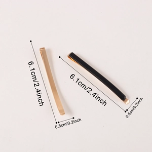Minimalist gold and black hair clips set with detailed size dimensions of 6.1cm length